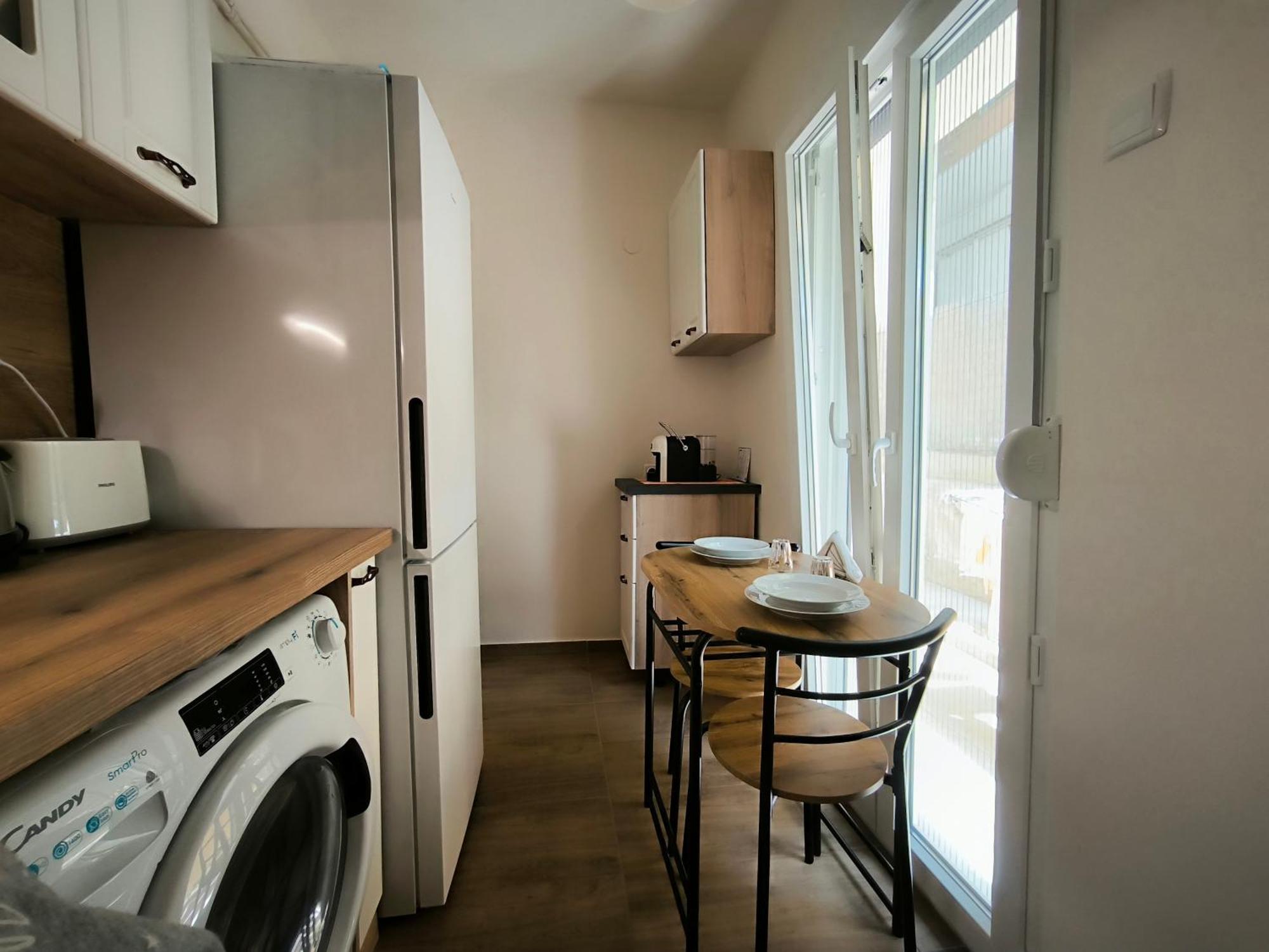 Port View, Veranda, 80 Sqm, Spacious Place For 6 Θεσσαλονίκη Εξωτερικό φωτογραφία
